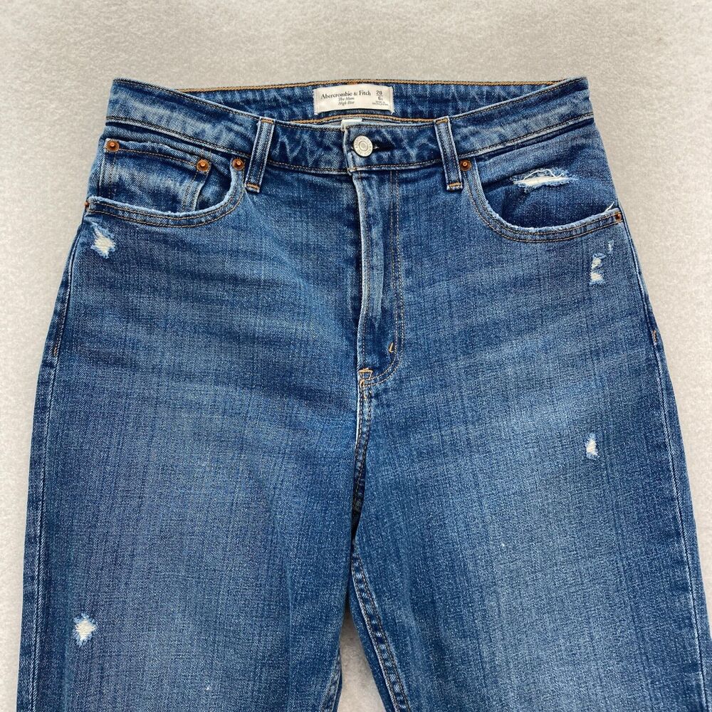 Abercrombie & Fitch Curve Love Mom Jeans Women's 28/6 High Rise Blue Distressed - Picture 2 of 13